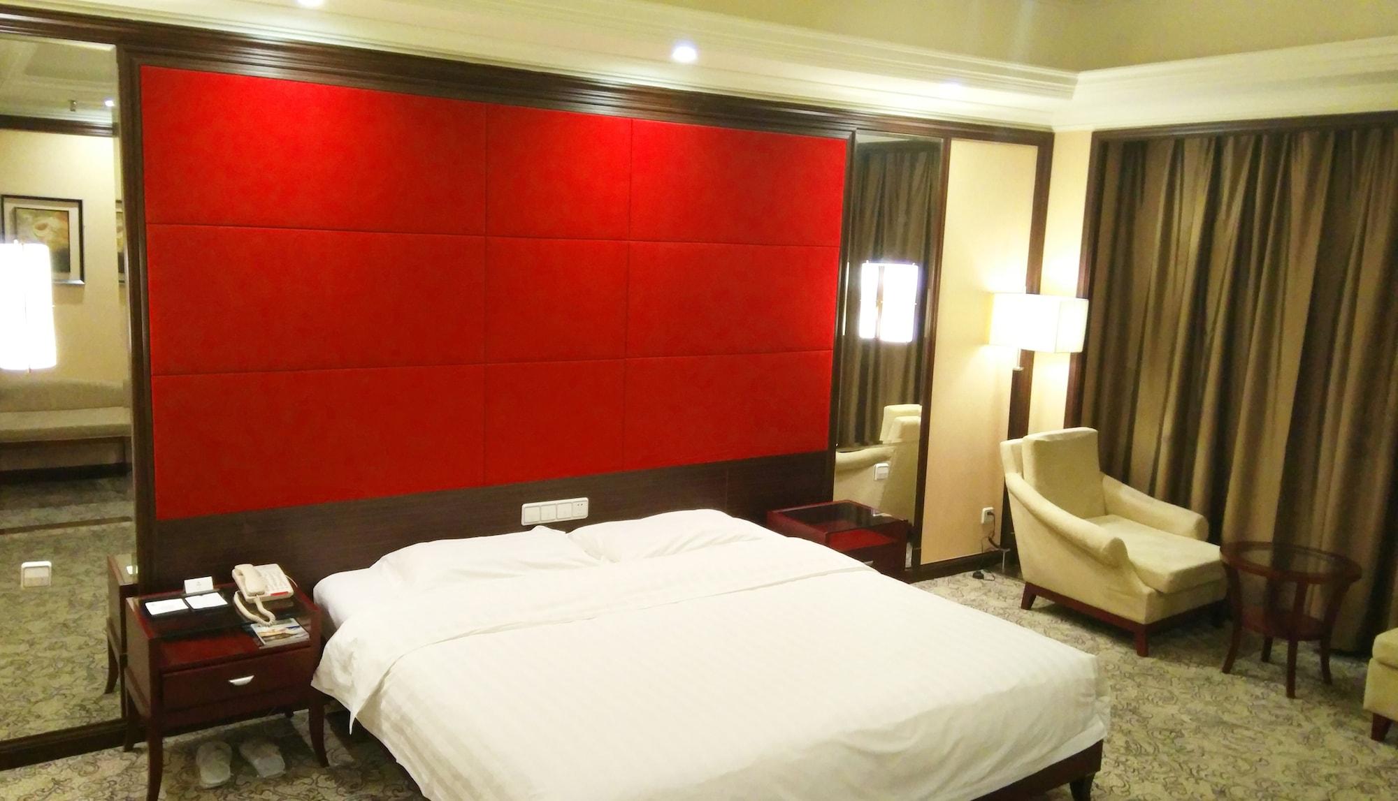 Qingdao Kuaitong International Hotel Экстерьер фото
