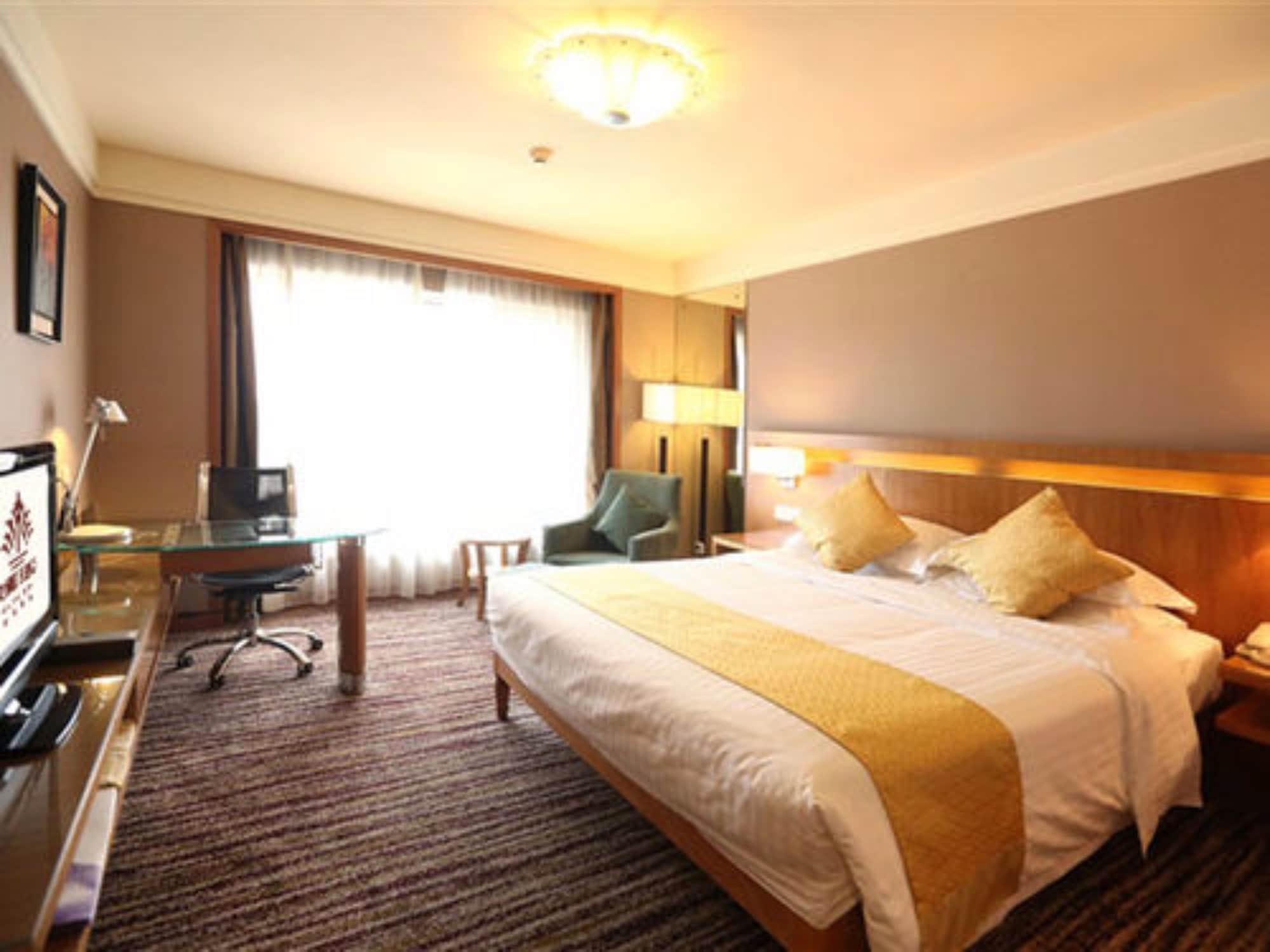 Qingdao Kuaitong International Hotel Экстерьер фото